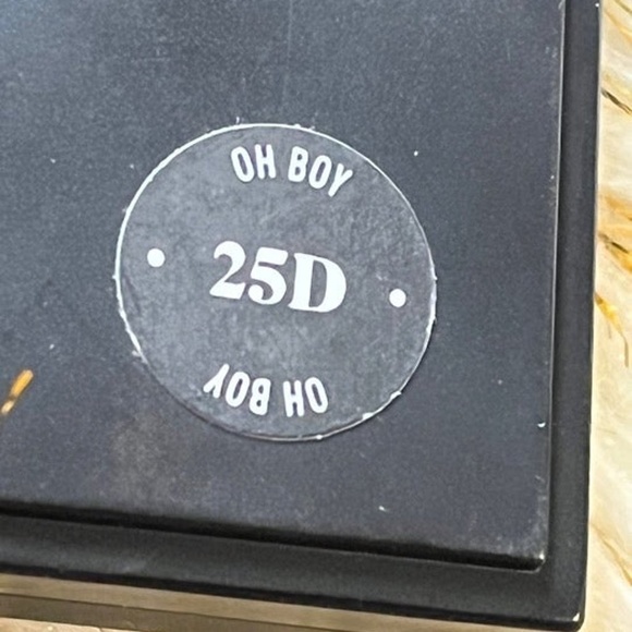 Morphe 25D Oh Boy Artistry Eyeshadow Palette - Picture 4 of 4